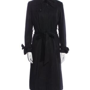 Marc jacobs Velvet black wool trench coat with ribbon details. White lining.